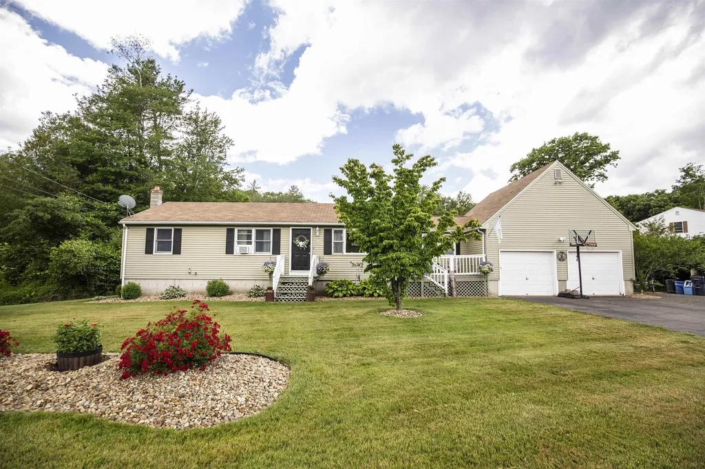 7 1/2 Olesen Road Derry NH 03038