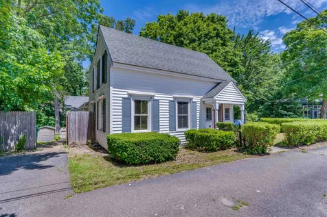 14 Sleeper Street Rochester NH 03867