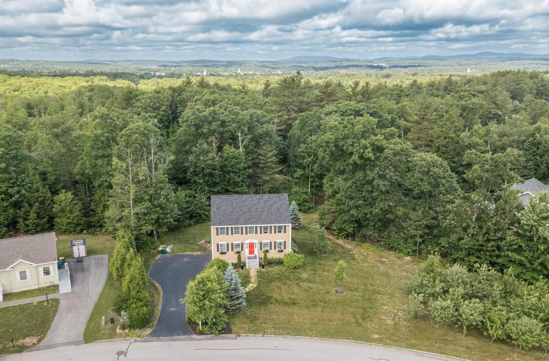 7 Collins Circle Rochester NH 03867