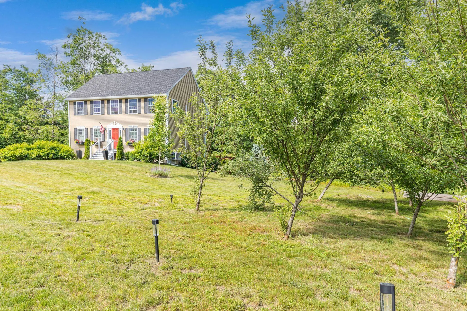 7 Collins Circle Rochester NH 03867