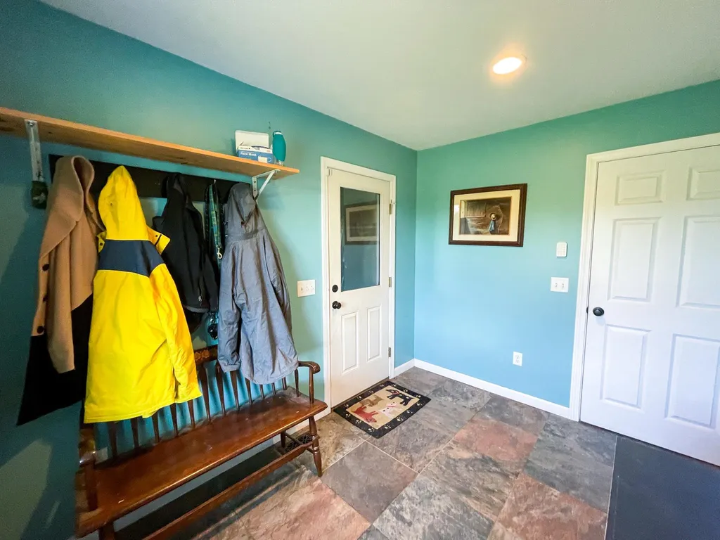 53 O'brien Meadows Hinesburg VT 05461