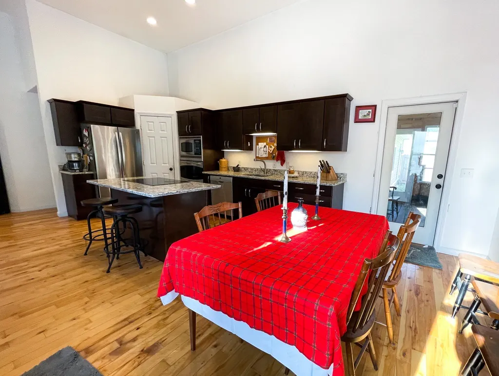 53 O'brien Meadows Hinesburg VT 05461
