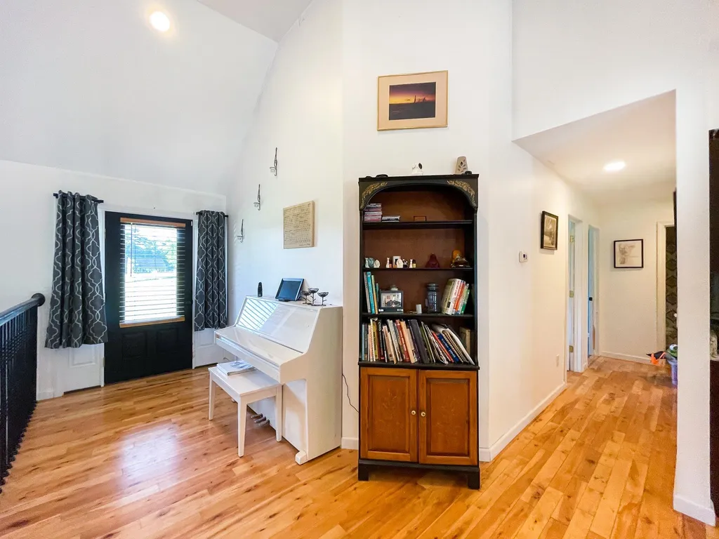 53 O'brien Meadows Hinesburg VT 05461