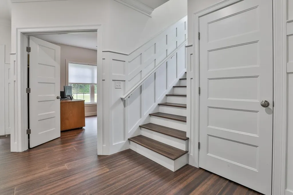 68 Hideaway Lane Hollis NH 03049