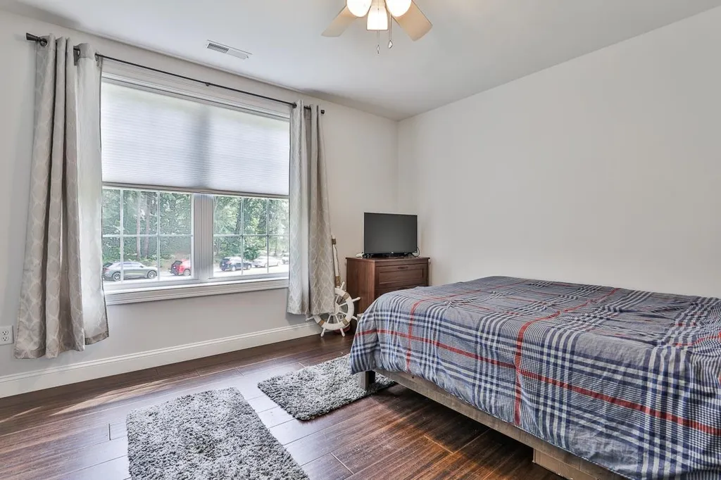 68 Hideaway Lane Hollis NH 03049