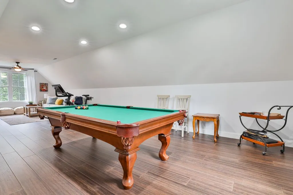 68 Hideaway Lane Hollis NH 03049