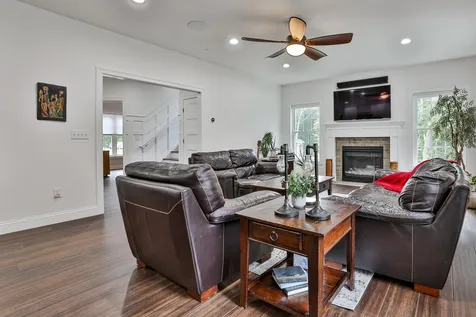 68 Hideaway Lane Hollis NH 03049