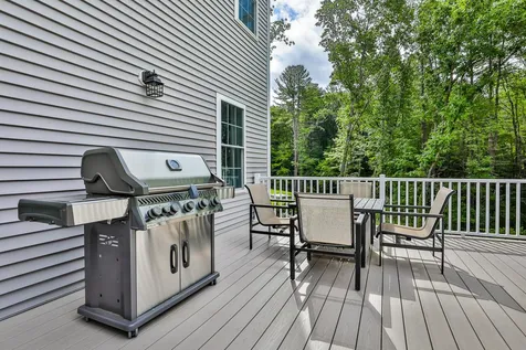 68 Hideaway Lane Hollis NH 03049