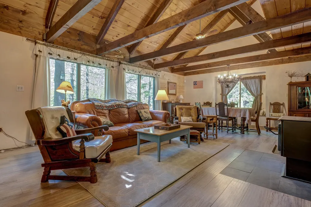 19 Eidelweiss Drive Madison NH 03849