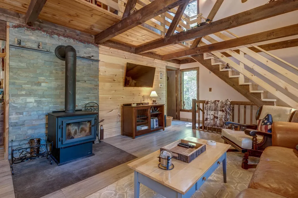 19 Eidelweiss Drive Madison NH 03849