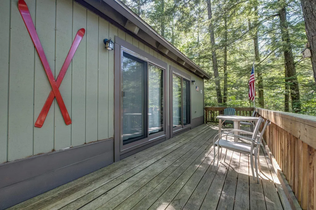 19 Eidelweiss Drive Madison NH 03849