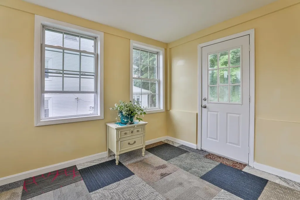 1 Dickerman Street Nashua NH 03060