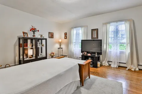 1 Dickerman Street Nashua NH 03060