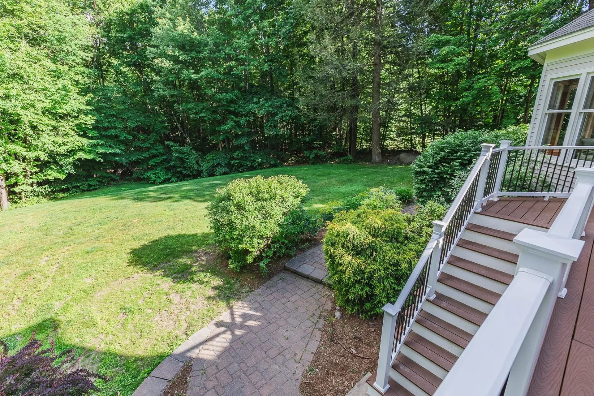 45 Powder Hill Road Bedford NH 03110-0000