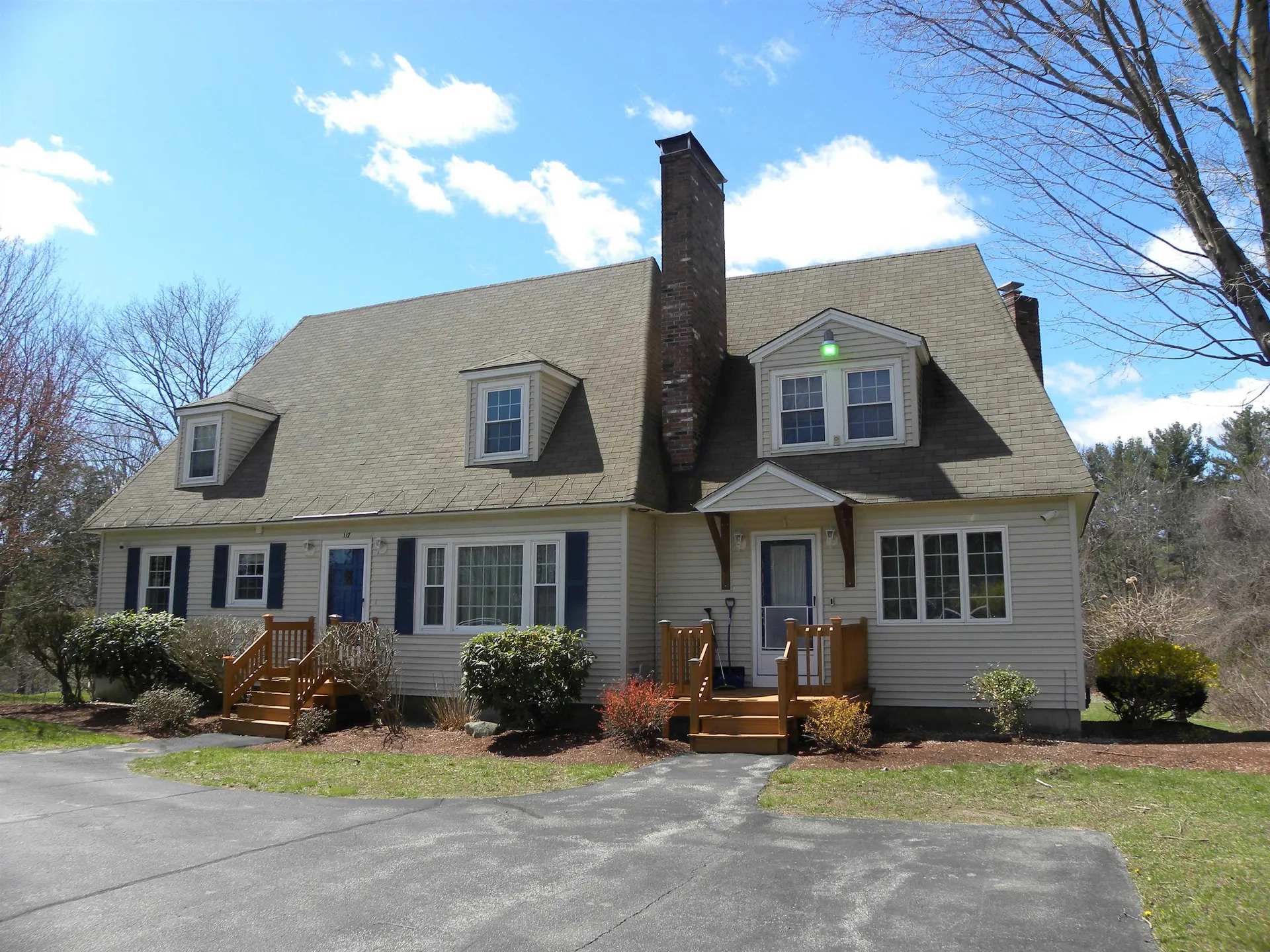 117 High Range Road Londonderry NH 03053