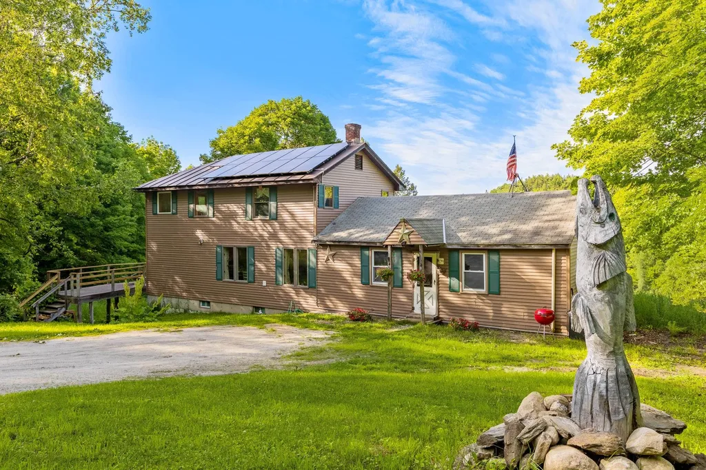 4136 South Road Bradford VT 05033