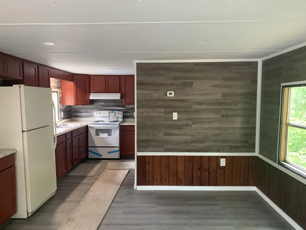 28 Center Road Milton NH 03851