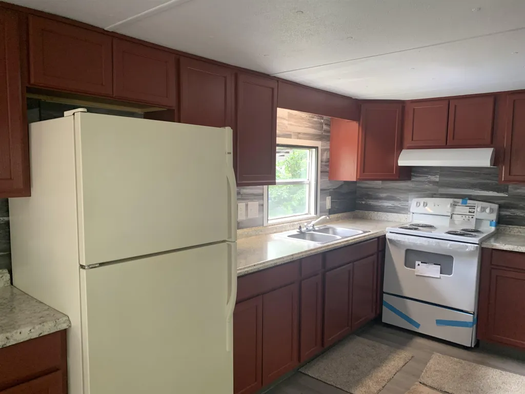 28 Center Road Milton NH 03851