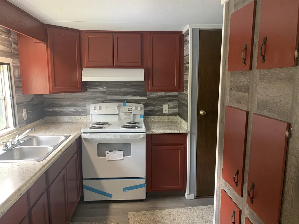 28 Center Road Milton NH 03851
