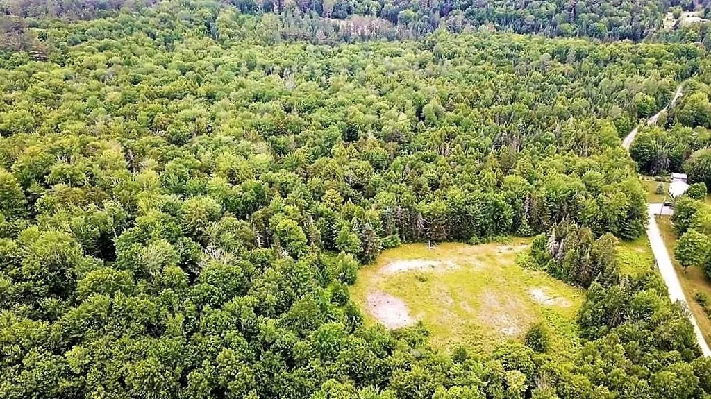 382 Hazlett Drive Corinth VT 05039