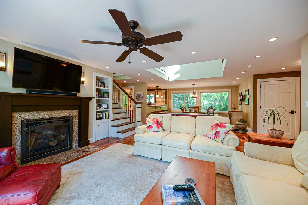 10 Molly Lane Laconia NH 03264