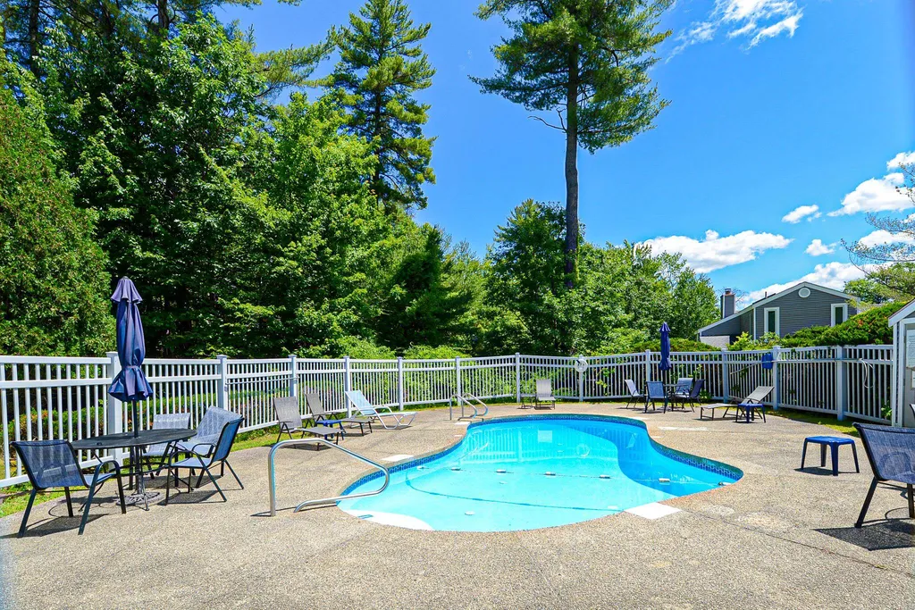 10 Molly Lane Laconia NH 03264