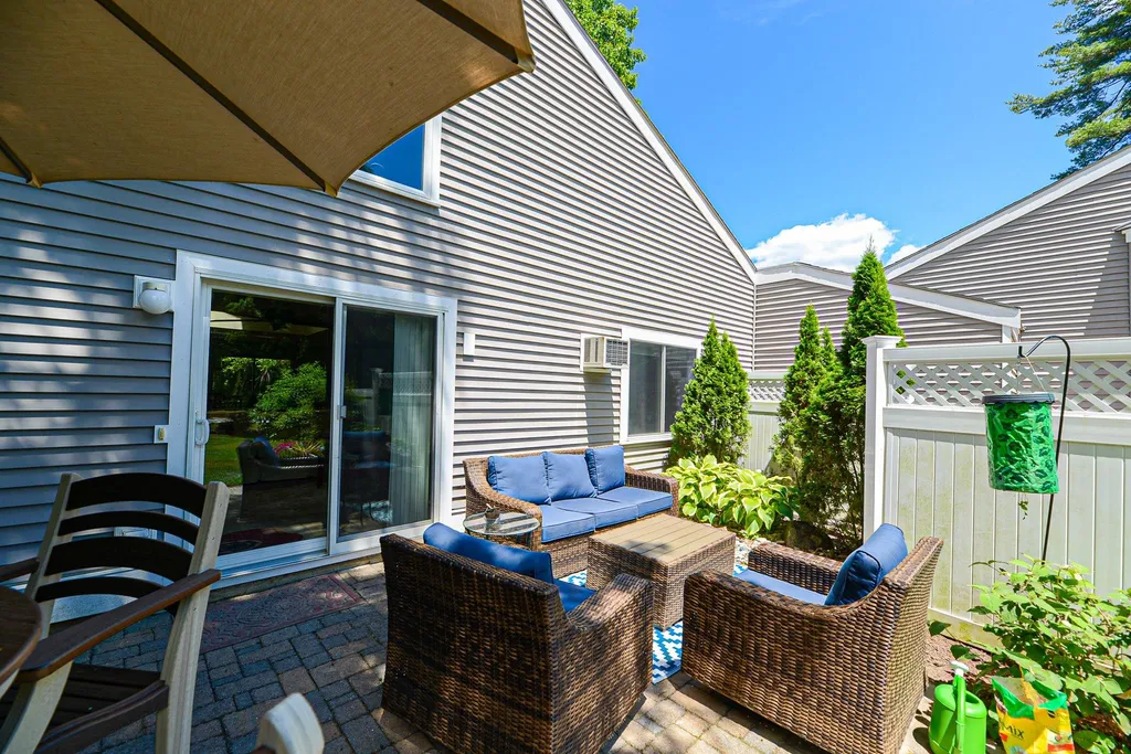 10 Molly Lane Laconia NH 03264