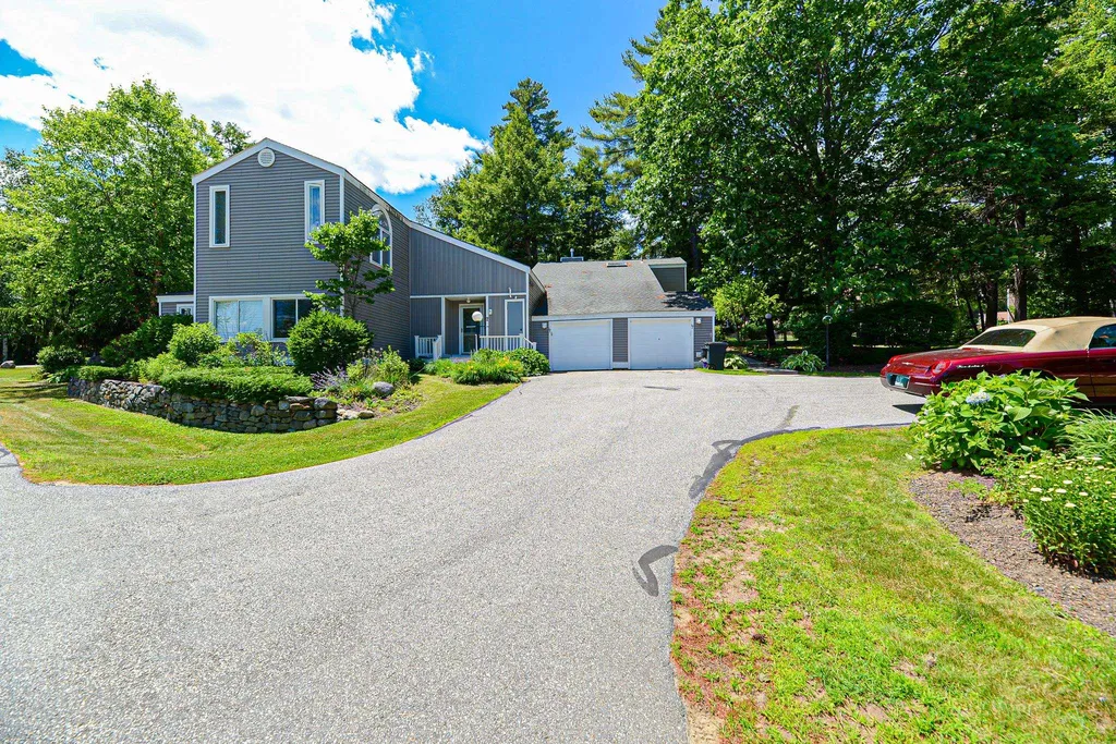 10 Molly Lane Laconia NH 03264