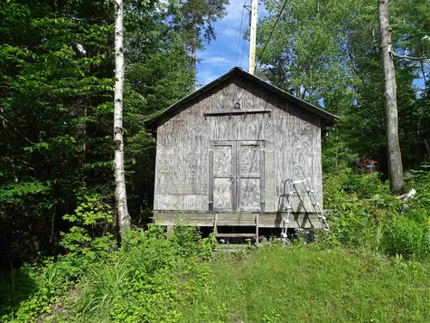 393 Parish School Road Glover VT 05839