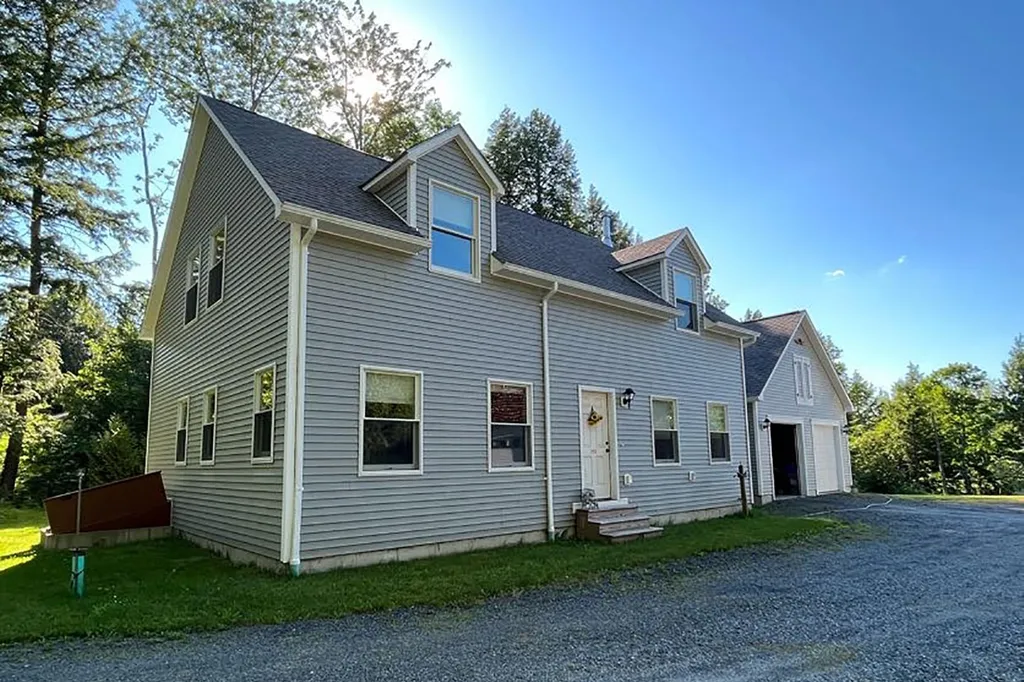 243 Spring Hill Road Waitsfield VT 05673