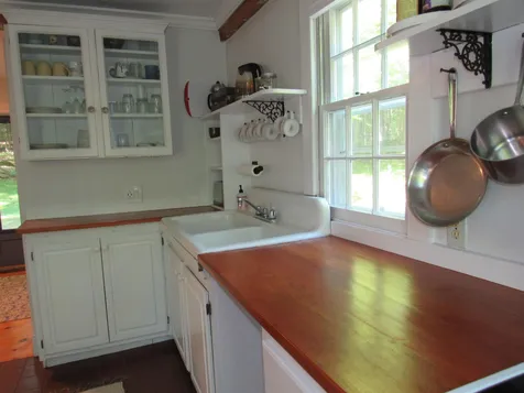 14 Bidewee Road Harrisville NH 03450