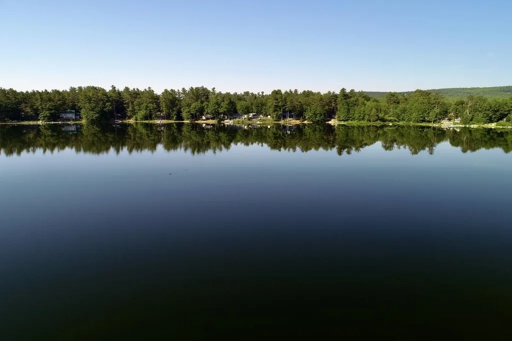 Duncan Lake Island Ossipee NH 03864