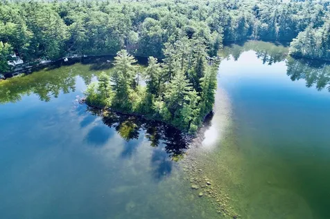 Duncan Lake Island Ossipee NH 03864