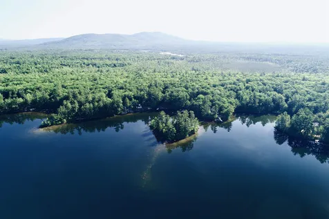 Duncan Lake Island Ossipee NH 03864