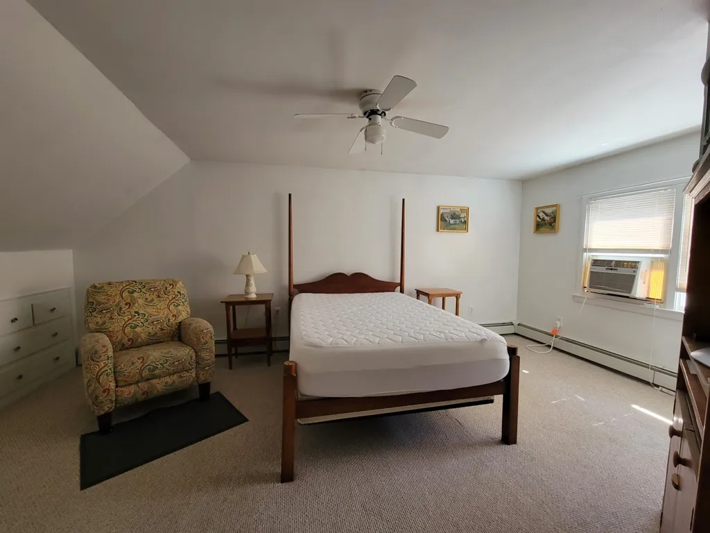 556 Wentworth Street Manchester NH 03102