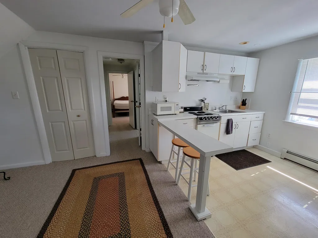 556 Wentworth Street Manchester NH 03102