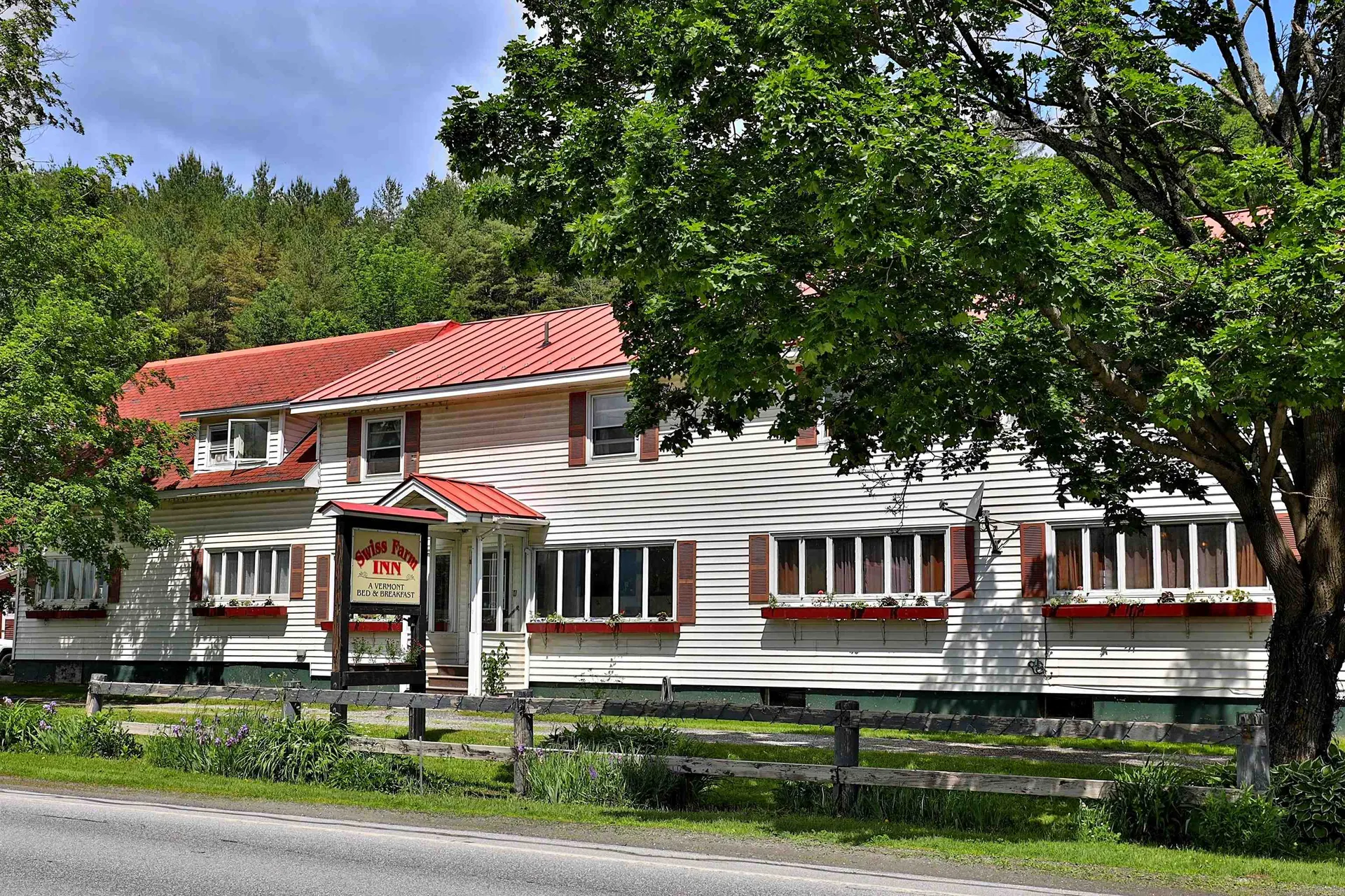 4441 Vt Route 100 Pittsfield VT 05762