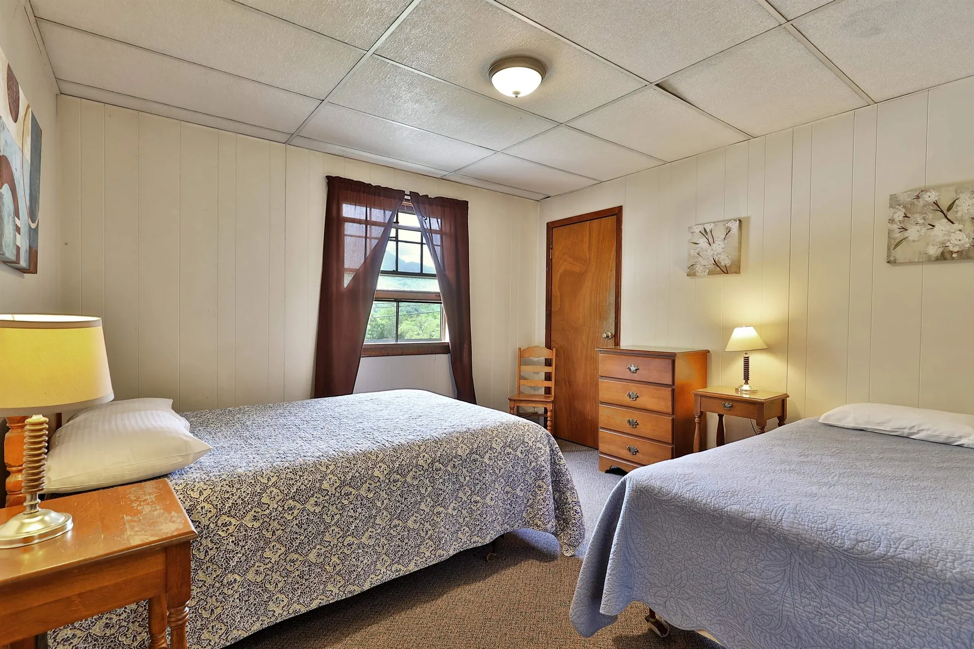 4441 Vt Route 100 Pittsfield VT 05762