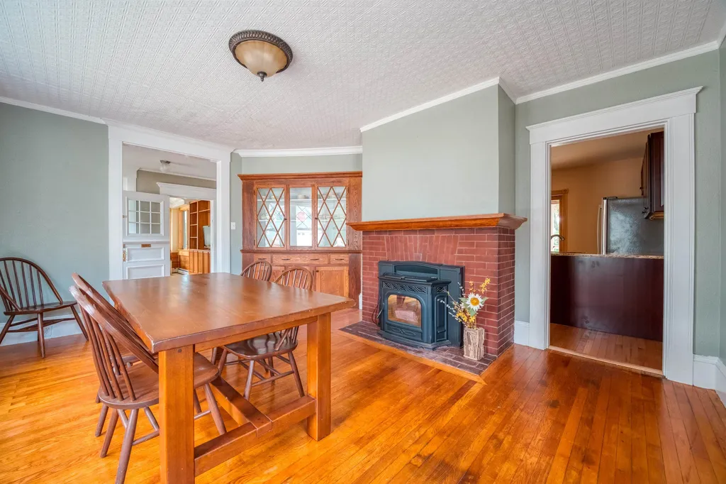 65 Gale Avenue Laconia NH 03246