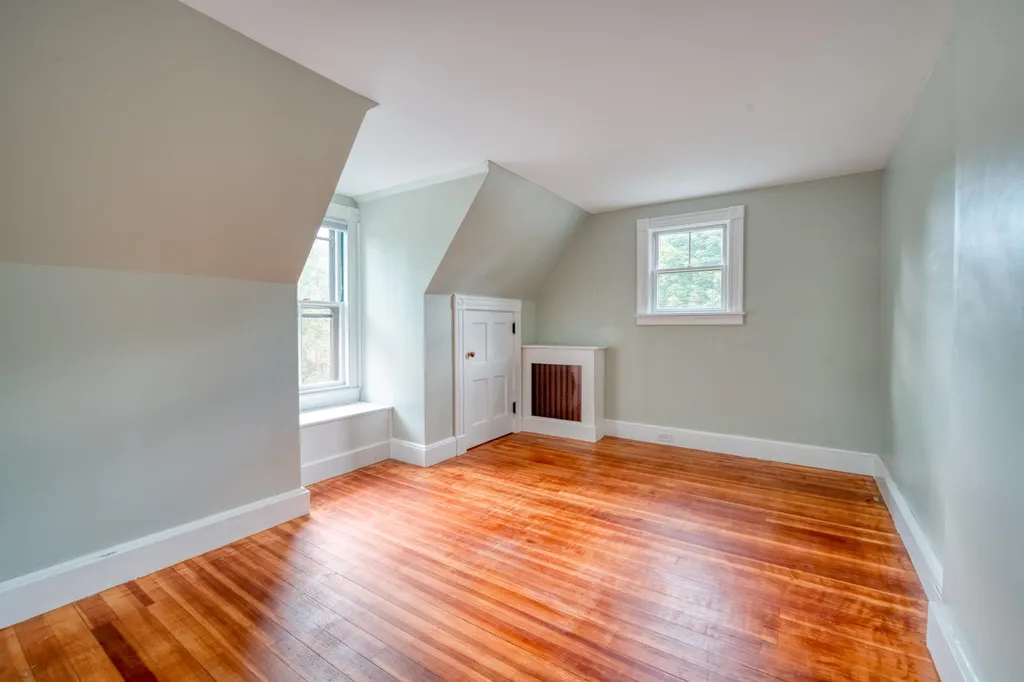 65 Gale Avenue Laconia NH 03246