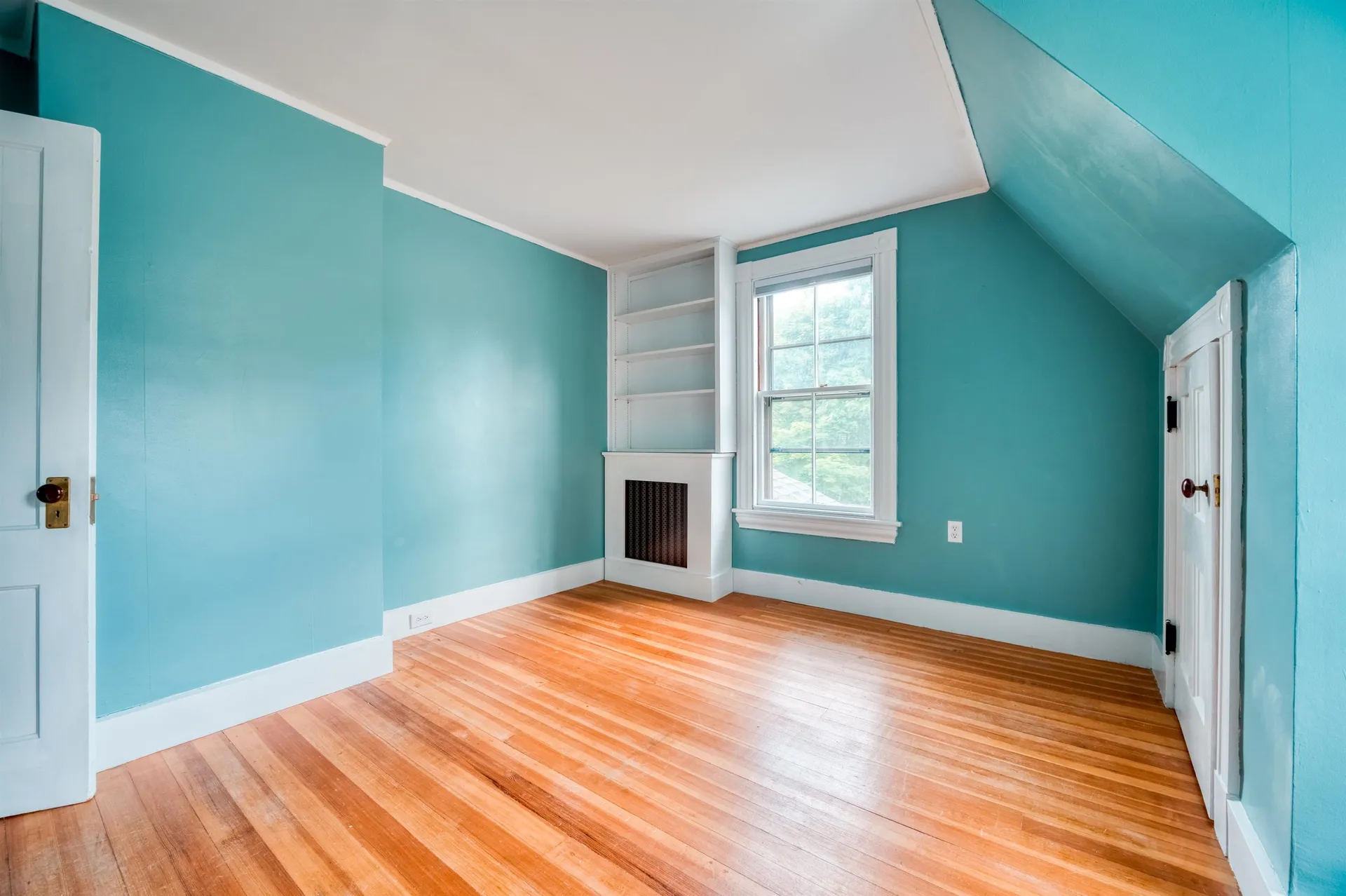 65 Gale Avenue Laconia NH 03246