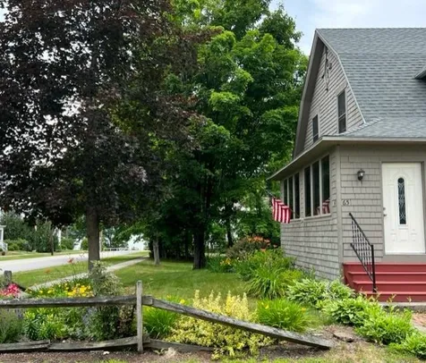 65 Gale Avenue Laconia NH 03246