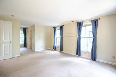 409 Young Road Barrington NH 03825