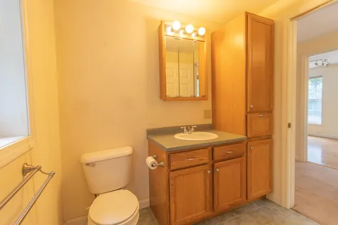 409 Young Road Barrington NH 03825