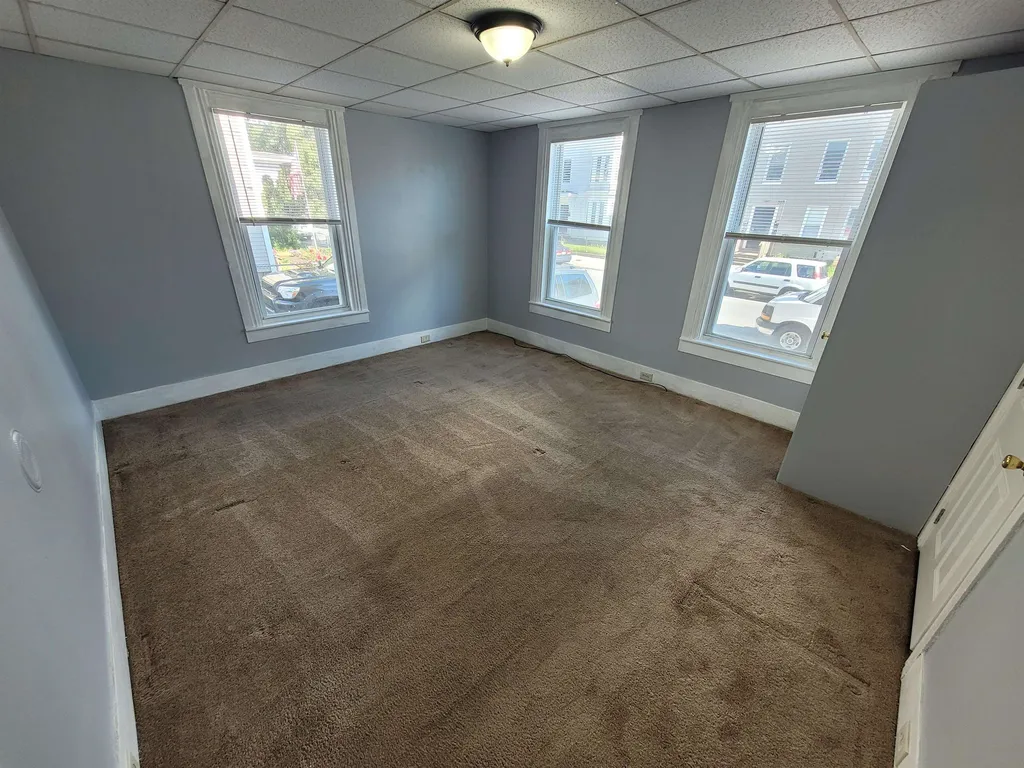 268 Spruce Street Manchester NH 03103