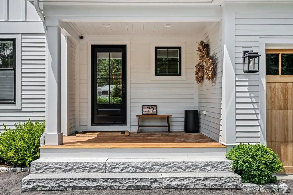 179 Love Lane Rye NH 03870