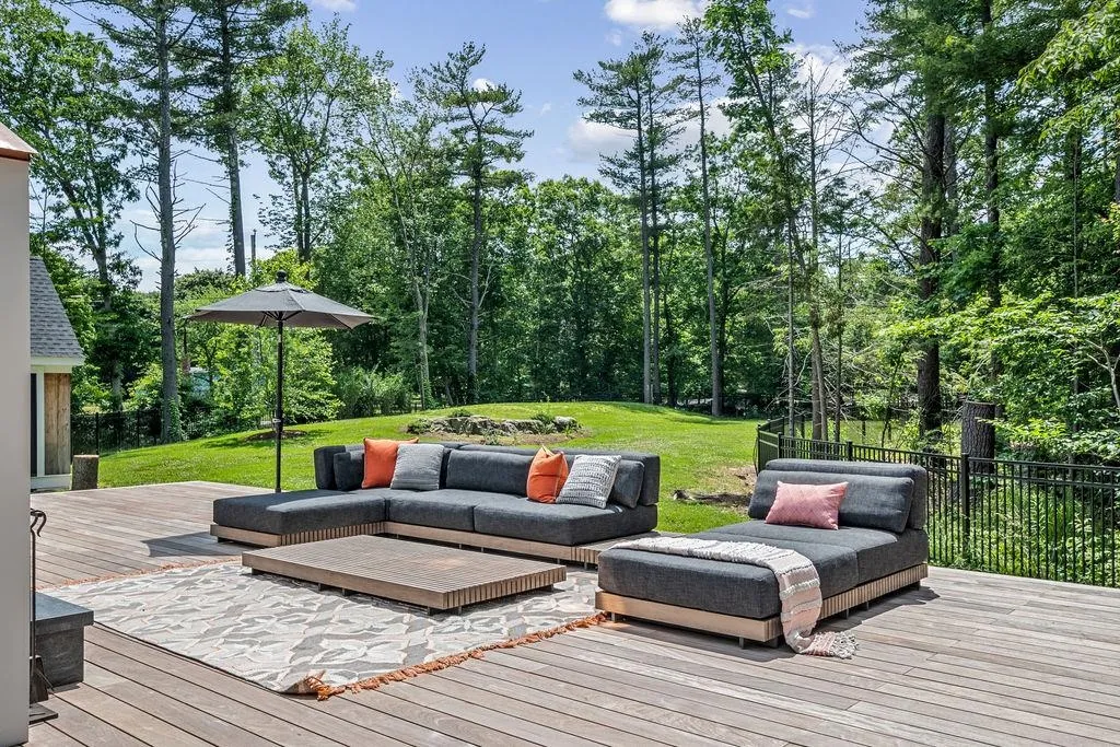 179 Love Lane Rye NH 03870