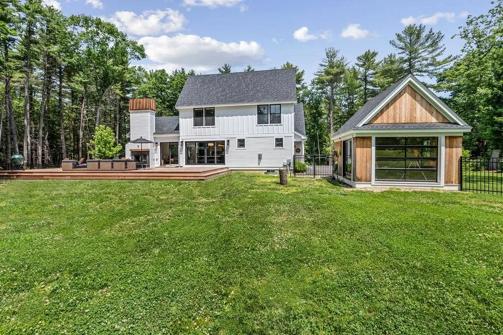 179 Love Lane Rye NH 03870