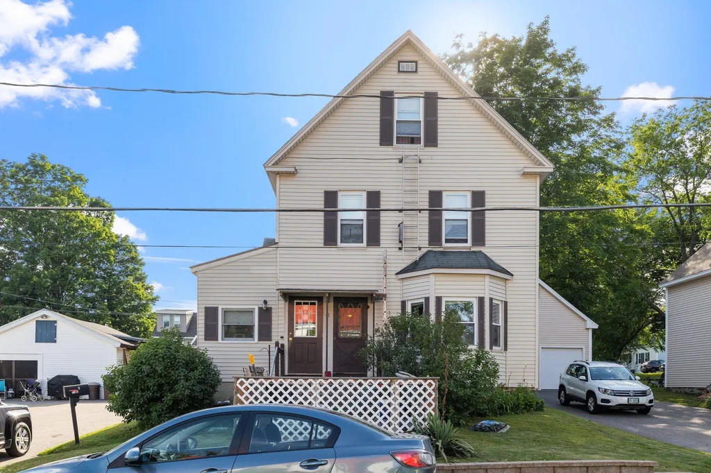 41 Vine Street Northfield NH 03276