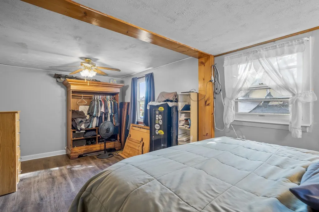 41 Vine Street Northfield NH 03276